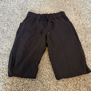 Lululemon Joggers | On the Fly | Size 2/4